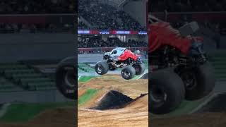 Monster Truck Jump like Frog In Monster Jam #thar #trending #viral #scorpio #monsterjam #shorts