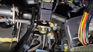 How to Remove & Replace Hyundai Getz Brake Light Stop Switch 2002-2011