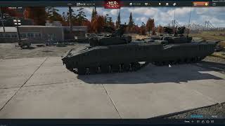 War Thunder: Что это было? Два танка в ангаре))))