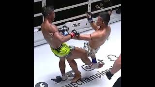 Incredible knee strike.              #viral #amazing #crazy #muaythai #viralvideo #knockout #brutal