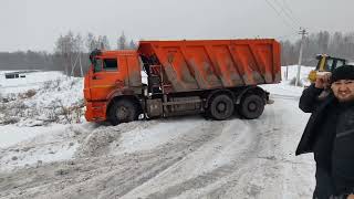 Снегопад , сложная дорога ((