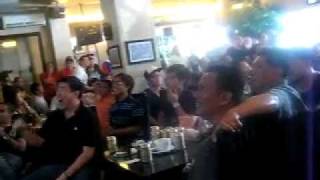 pinoys in jakarta for manny pacquiao vs marquez3.avi