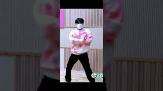 Jeongwoo dancing GOT7's Hard Carry #treasure #got7 #kpop #shorts