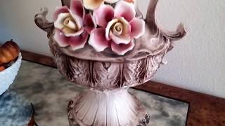 Capodimonte rare vintage antique collector porcelain urn vase just beautiful Italy 01