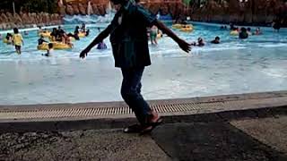 Kolam Ombak Suncity Waterpark Madiun