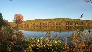 Steeykill Lake scenic fall foliage