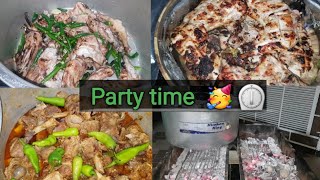 aj ghar main bana kuch special || party time || maze maze k khane😋 #partyhorahihai #foodlovers