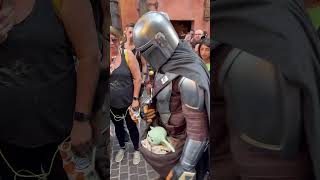 The Mandalorian and Grogu at Hollywood Studios #themandalorian #starwars #babyyoda #grogu #wdw