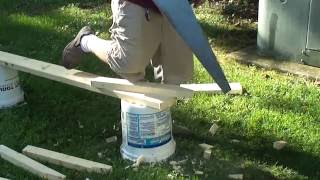 A Strong, Easy and Cheap Sawhorse