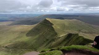 Thank you so much for 1000 subscribers! Hiking to the highest point of South Wales, Pen Y Fan!