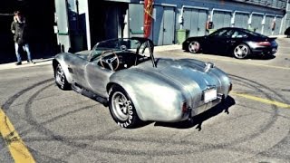 2x Shelby Cobra BRUTAL Acceleration Sound in Tunnel and Spitting FLAMES