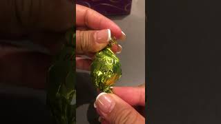 OPENING CHOCOLATE🌈 #pistachio #chocolate #venchi #satisfying #asmrsounds #shortvideo