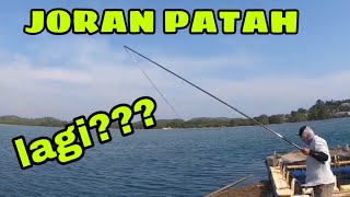 Mancing Baronang di pulau PONGOK joran patah lagi