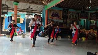 Latihan tari Tradisional Banyuwangi-Tari rijig rijig Live musik-Traditional dance