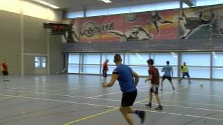 Futsal: 2 passes + Goal