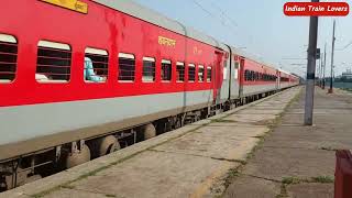 Back to Back Super Fast Trains|Indian Train Lovers