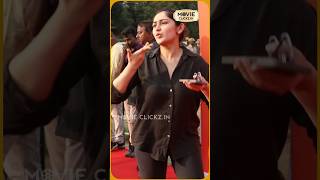 Sayyeshaa Cute Dance kalaignar 100