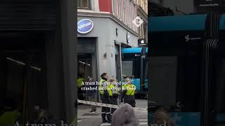 A tram in Oslo derailed and crashed into a shop