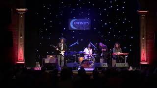 DOYLE BRAMHALL II - "KEEP YOU DREAMIN" - LIVE AT INFINITY HALL - 10/13/16