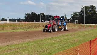 Massey Ferguson 265 pulling tractor....