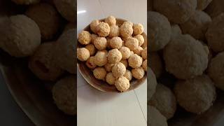 Besan Shev Laddoo #ramayenge #shevladdoo #aaicheprem #cookingchannel