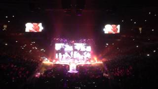 Pitbull - Bon, Bon (Live at Target Center, 2015)