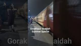 Late running Gorakhpur Sealdah Summer Special #shorts #railfanning #specialtrain #indianrailways