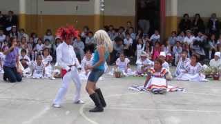 Dance at the elementary school 13 de Abril, Vilcabamba, Ecuador