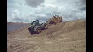 John Deere Scraper Tractors building a new ramp