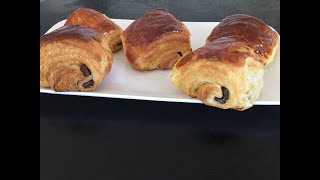 Façonnage des croissants et pains au chocolat