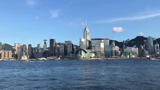 香港維多利亜港 Hong Kong Victoria Harbour in clear blue sky