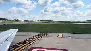 Delta Air Lines Boeing 717 Landing in St. Louis (DTW-STL)