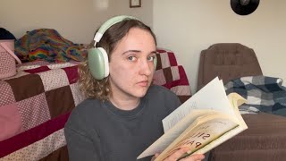 Book-Worming It Up Over Here (Reading Vlog)