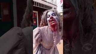 La Zombie vaquera  de PortAventura no encuentra a su marido 😥 #halloweenportaventura #portaventura