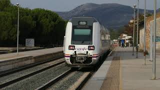 Medium Distance train at Ronda  Tren de Media Distancia en Ronda