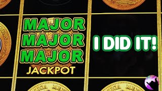 TRIPLE MAJOR JACKPOT on Chica Bonita!