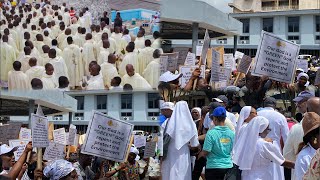 LIVE🚨DEMO!!! The Catholic Church PRIEST & Other Churches Pastors & Elders protest Against GALAMSEY