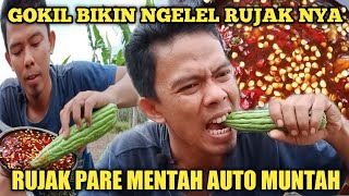 Ngerujak pare/paria  mentah pahitnya nempel di lidah