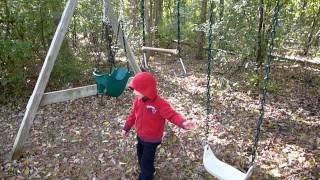 Slow motion swing set