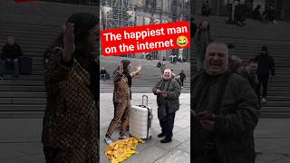 The happiest man I've seen on the internet 🛜 😀😂 #Siegfried & Joy #laugh #magic #funny#street