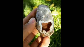 Agate with beautiful quartz crystals