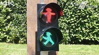 [4K] SWARCO Global LED Pedestrian Traffic Light Ø200 with east Ampelmann