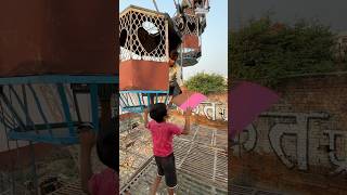 Bacha Ka Patang Jhula Ke Andar Chala Gaya 😱 #kiteflying #kite #patangbazi #patang #shorts