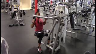 Machine Lat Pulldown - Neutral Grip