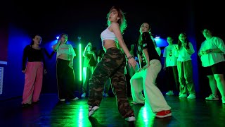 Ира Дмитриева // Girly hip-hop (Сокол)