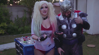 HARLEY QUINN vs THOR Water Balloon Fight SMASHING! | Screen Team