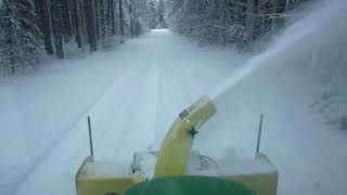 John Deere X585 first Snowblow 2020/2021