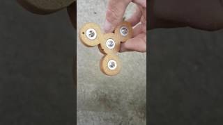 fidgets spinners en bois