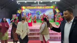 Girls Punjabi Giddha Dance Performance By 5th Class School Students