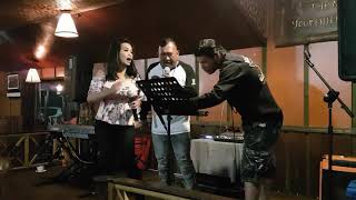 Happy singers in Indonesia.With little comedy. 17 juli 2019(32)